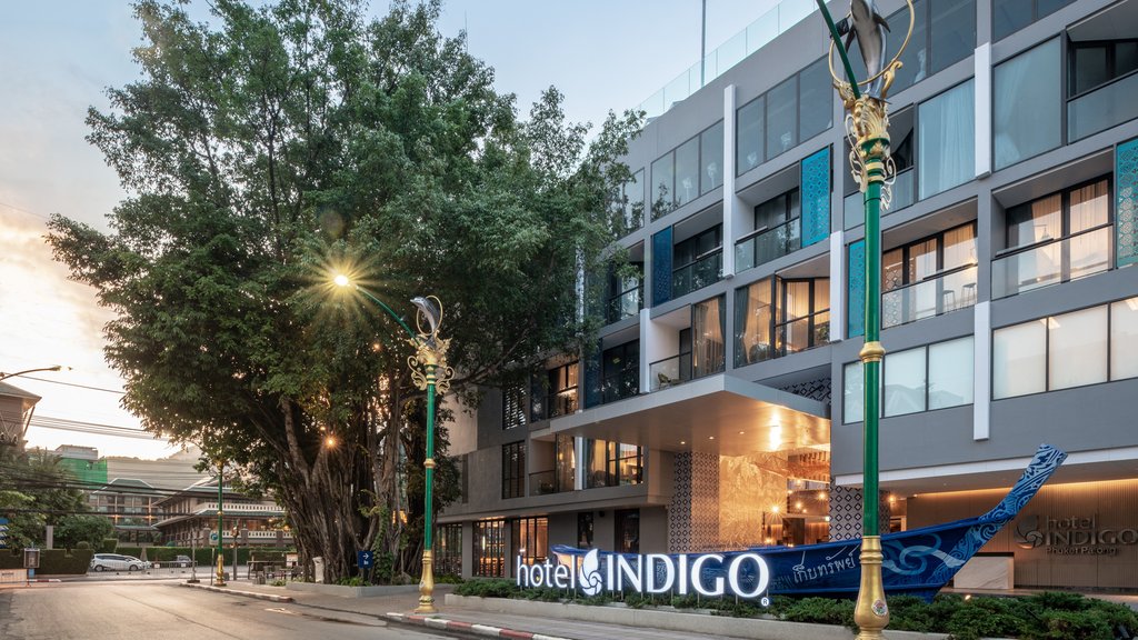 Hotel Indigo Phuket Patong's Entrance