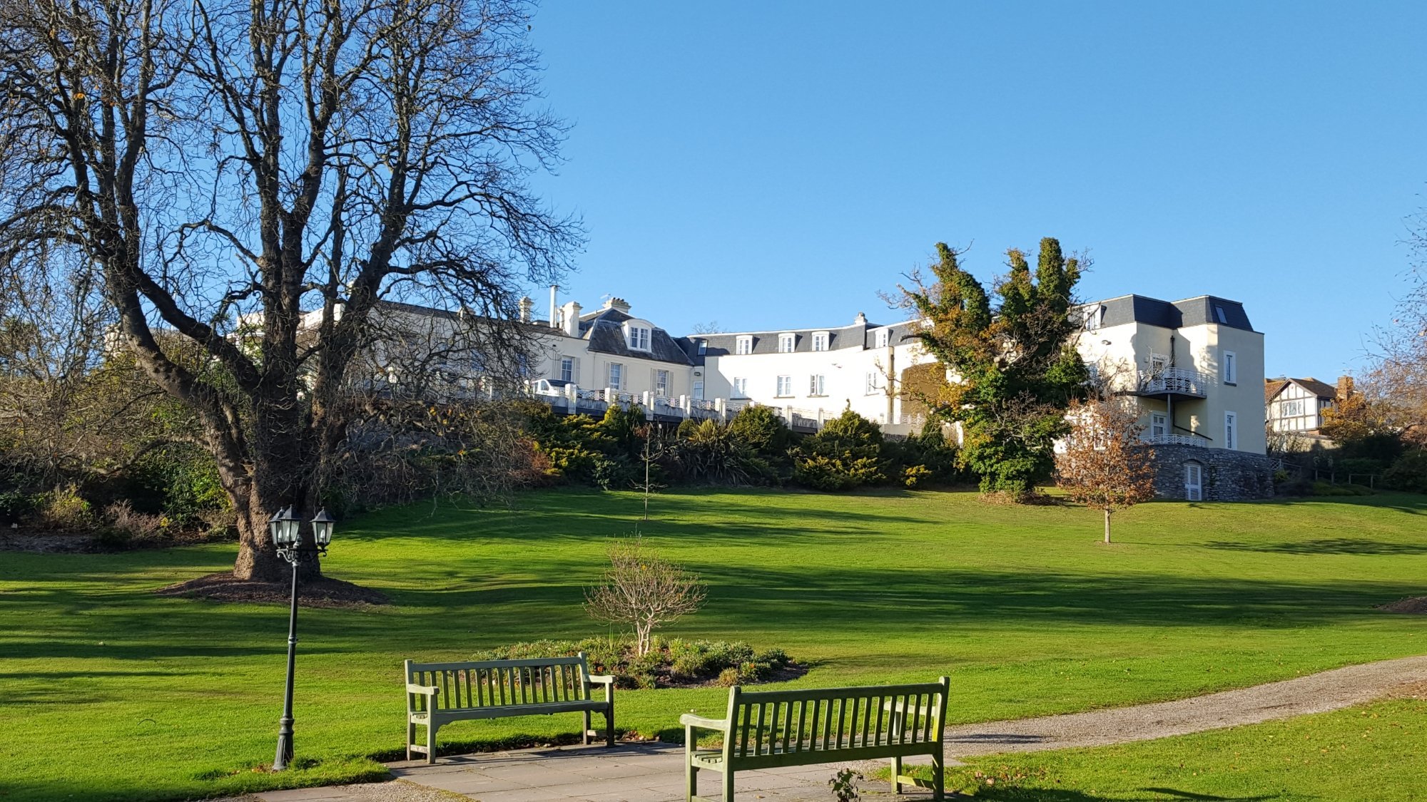 Cliffden Hotel