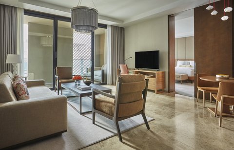CBLPremierSuiteLivingRoom