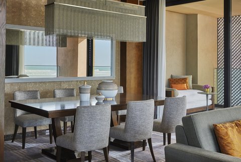 CBLImperialSuiteDiningRoom