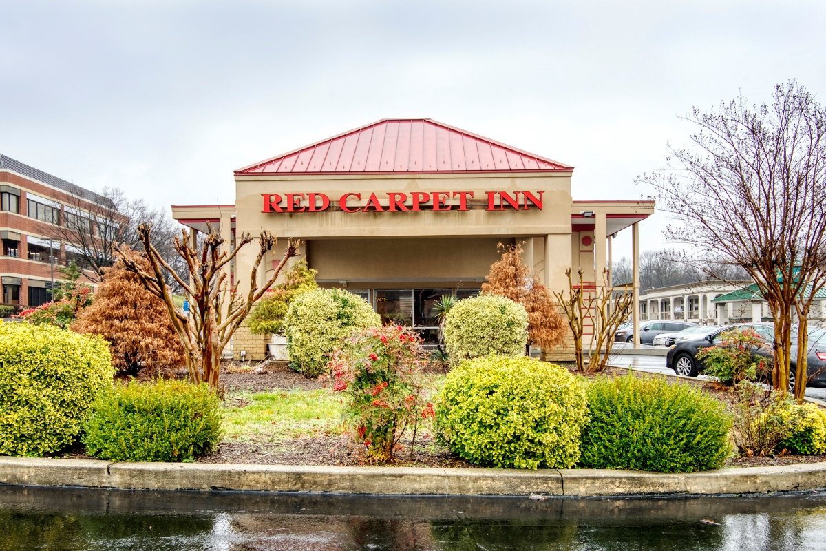 Red Carpet Inn
