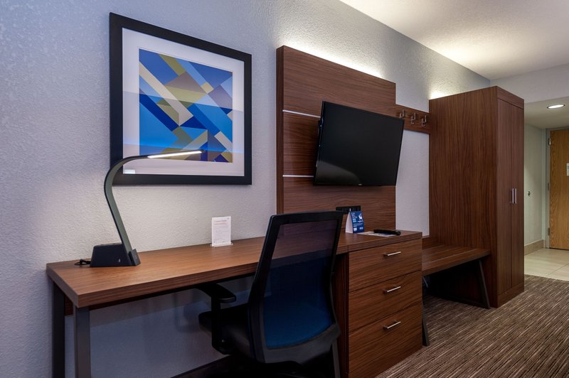 Holiday Inn Express Cape Coral
