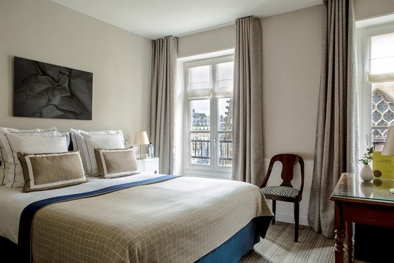 Hotel de la Place du Louvre