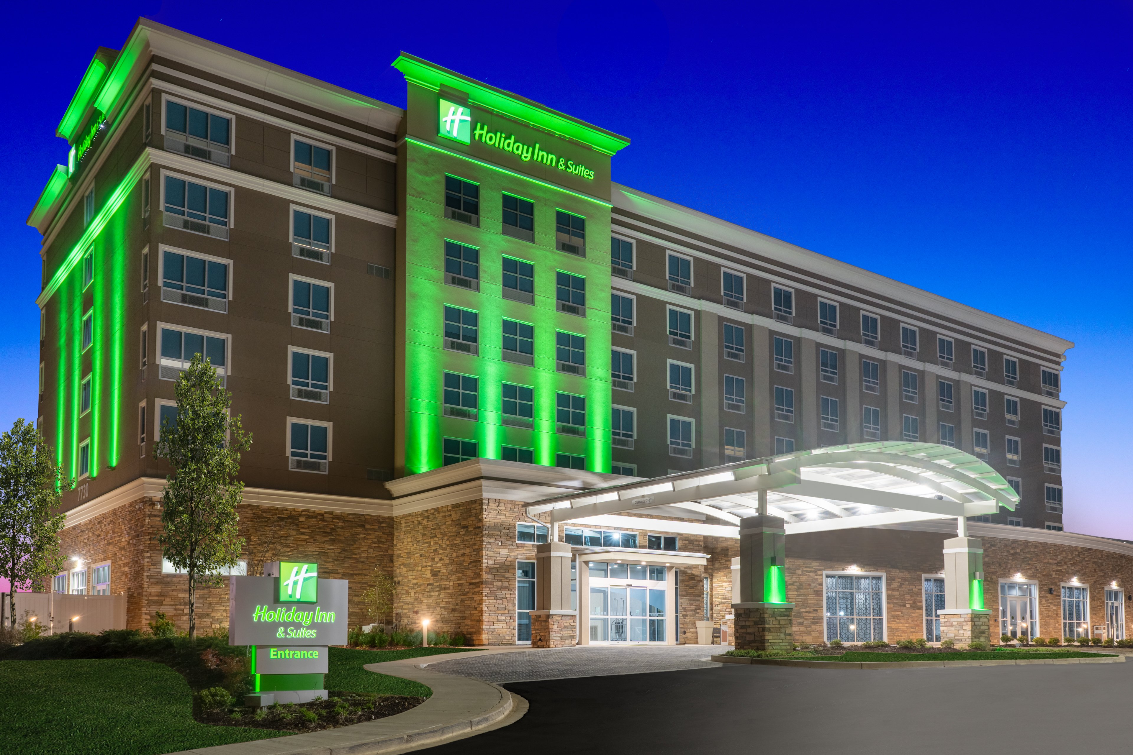 Holiday Inn Suites Germantown Memphis SE