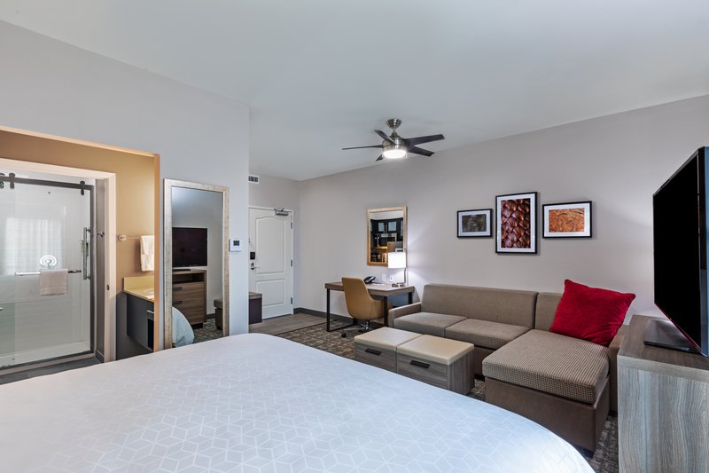 Staybridge Suites IAH Airport East
