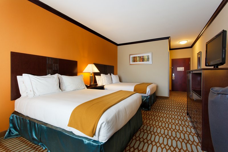 Holiday Inn Express and Suites Corpus Christi-Portland