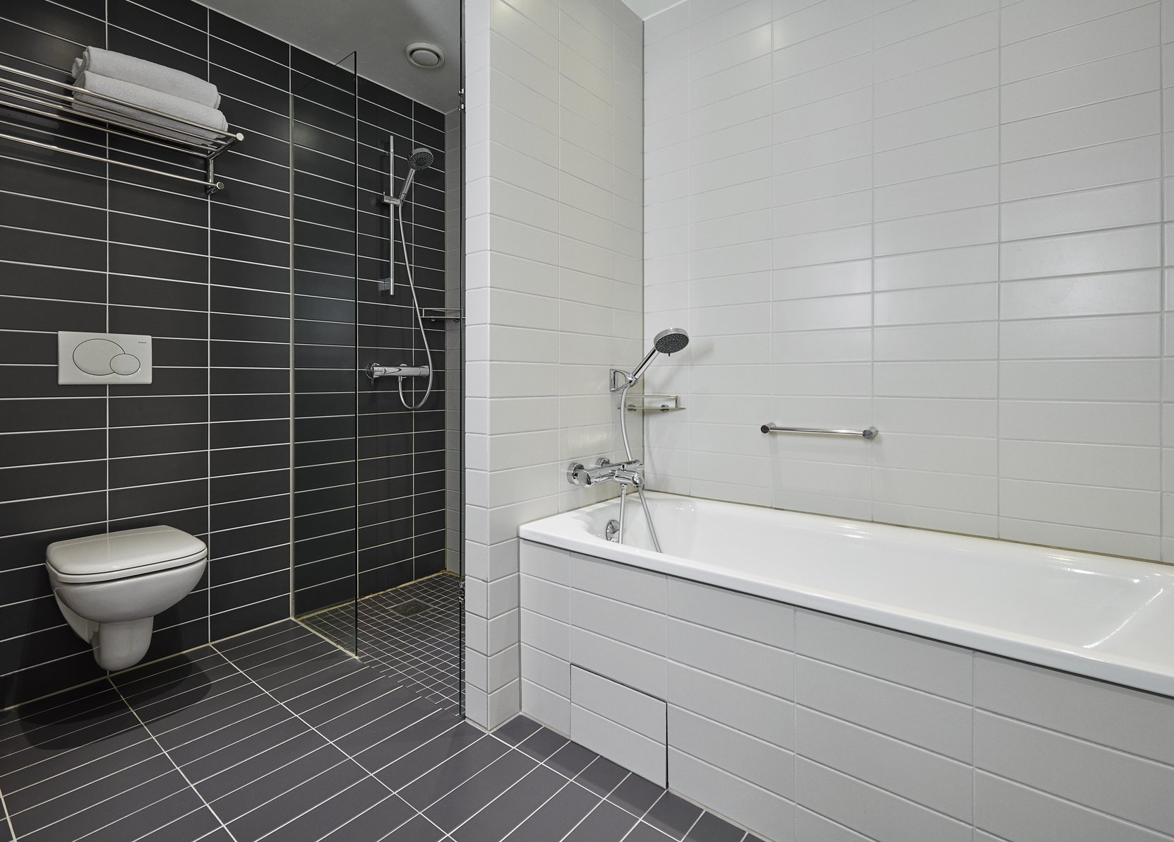 Crowne Plaza Copenhagen Towers Room Type - 1 King Premium High Floor
