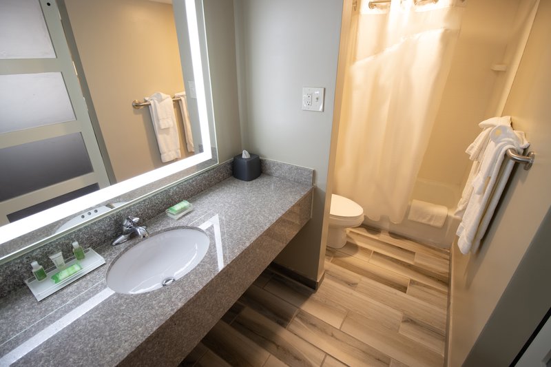 Holiday Inn Scranton East – Dunmore
