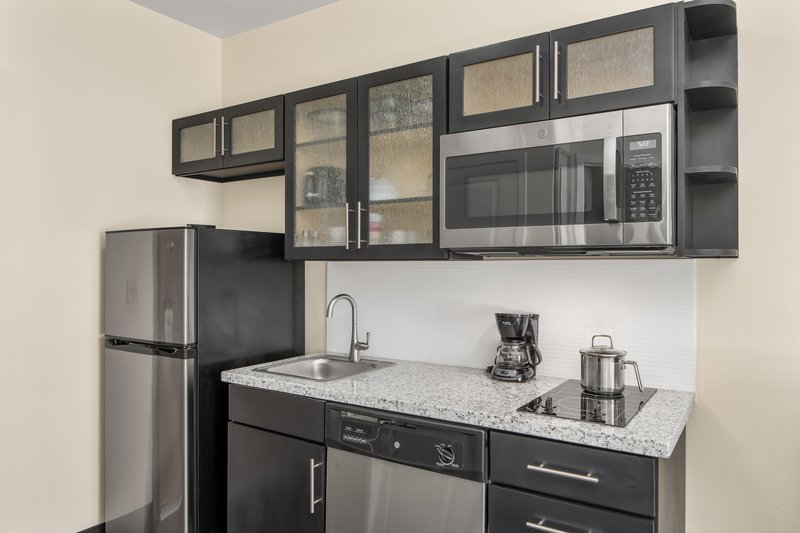 Candlewood Suites Newnan – Atlanta SW