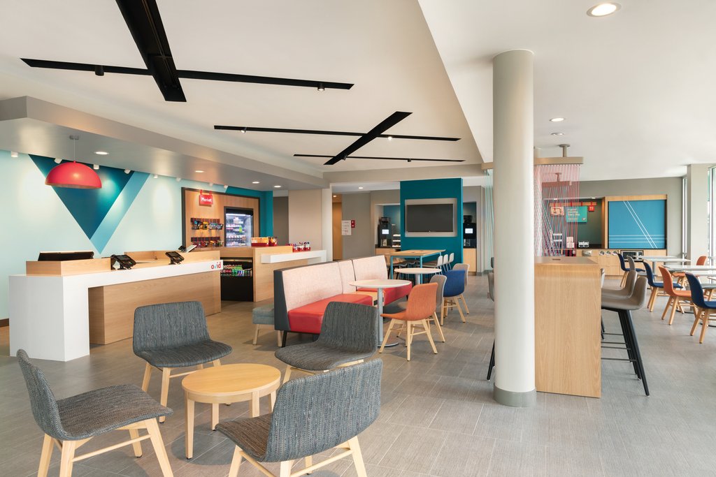 avid hotels KALAMAZOO EAST, an IHG hotel, Allegan
