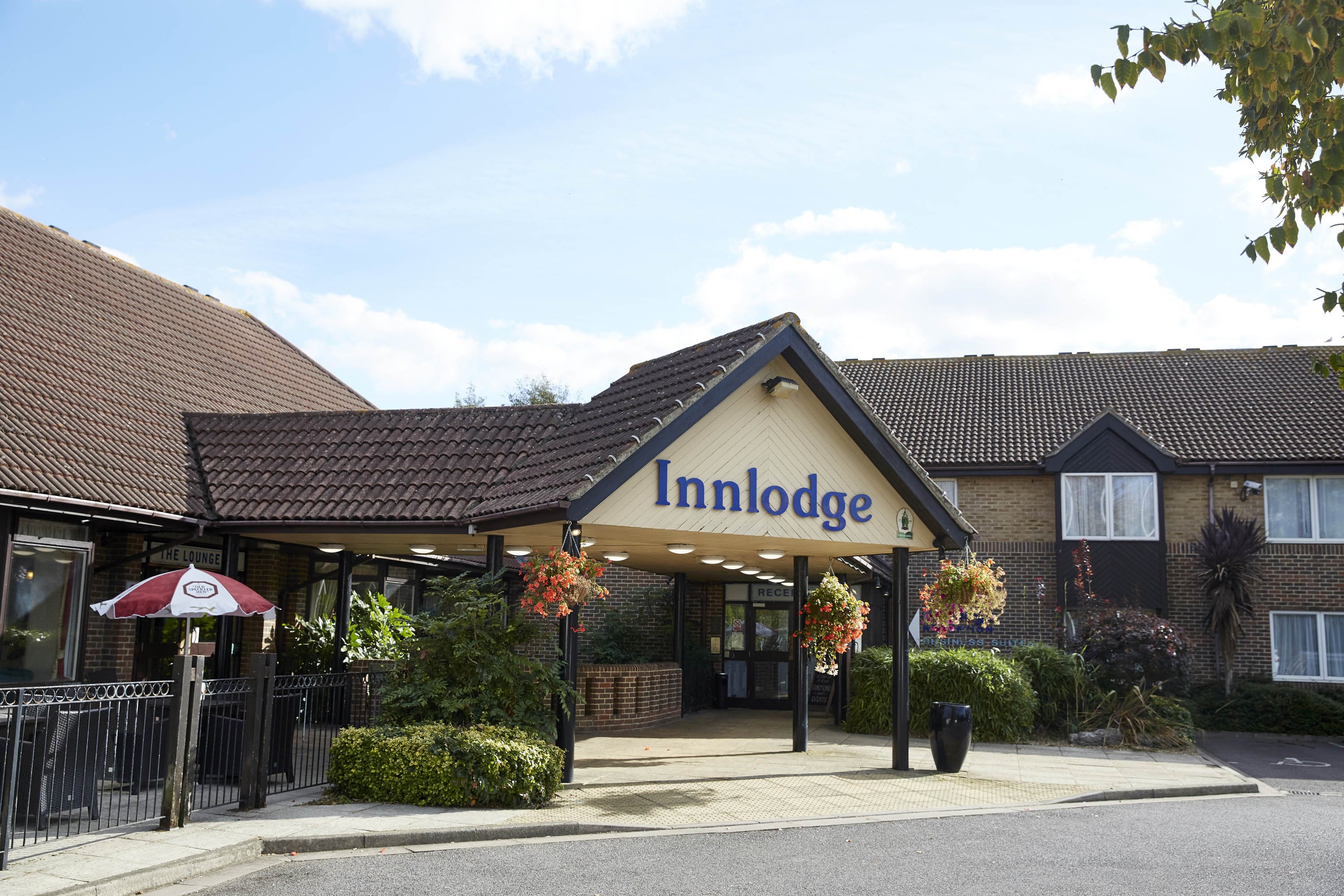 Farmhouse Innlodge Hotel