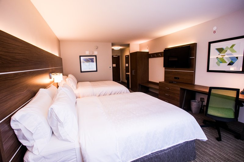 Holiday Inn Express and Suites Rehoboth Beach