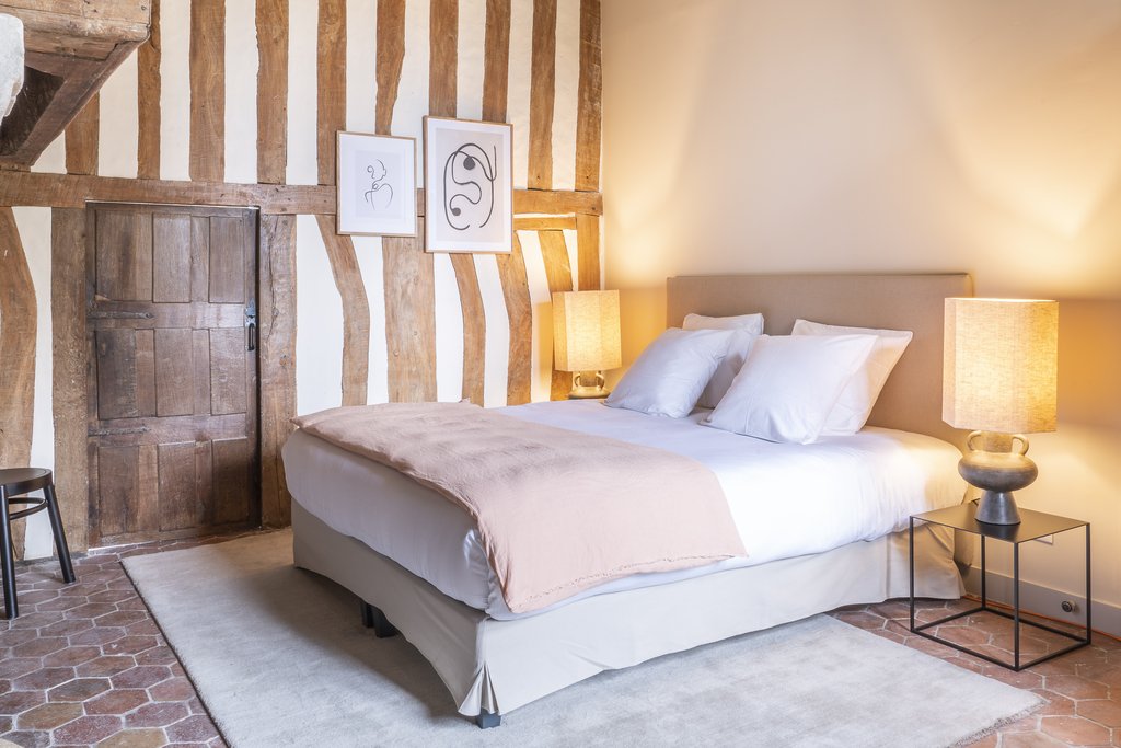 Guest photo