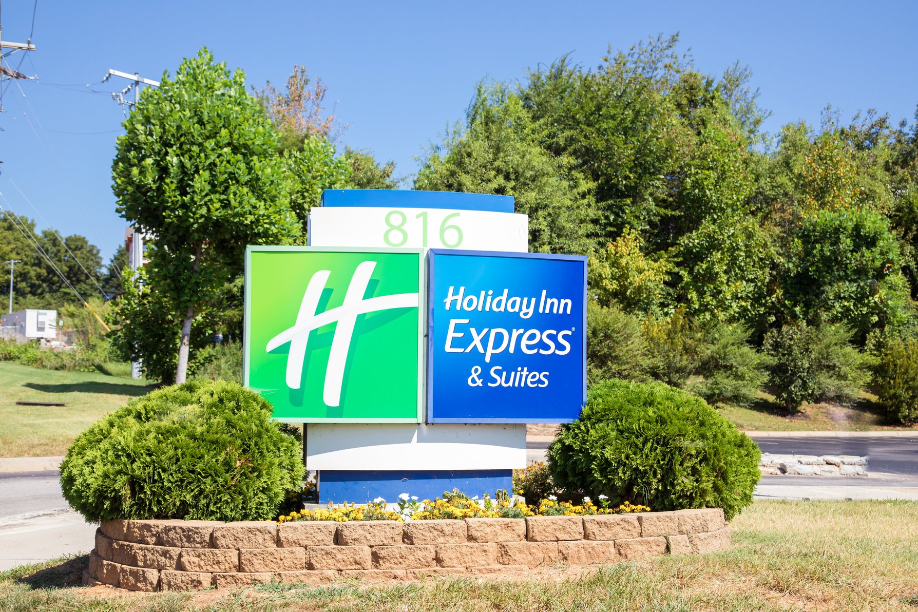 Stay with Holiday Inn Express & Suites Knoxville-Farragut!
