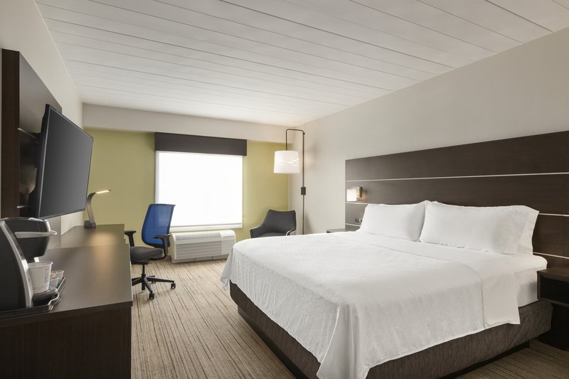 HOLIDAY INN EXP STES W FORUM