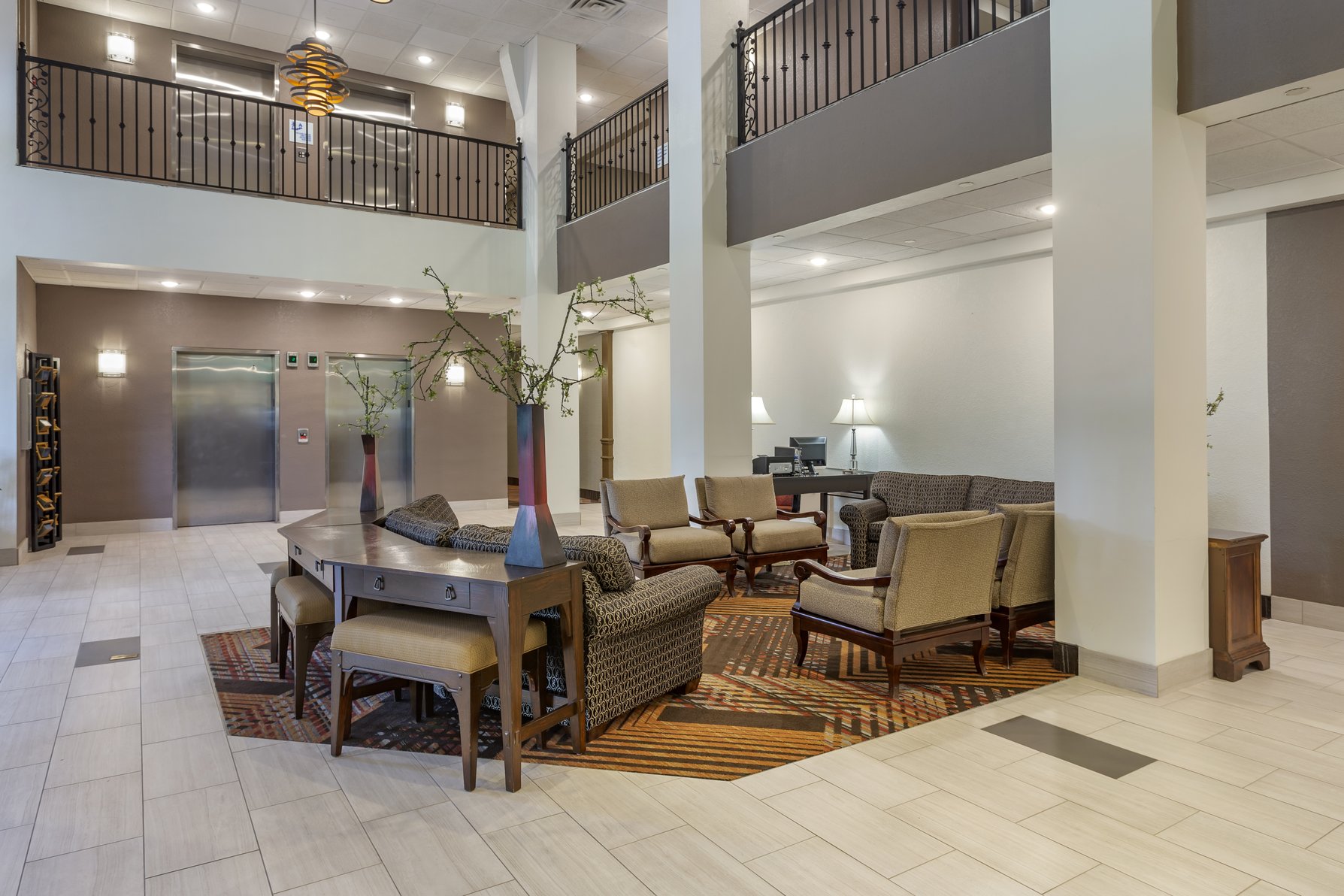 Relax in our welcoming lobby and enjoy free Wi-Fi.