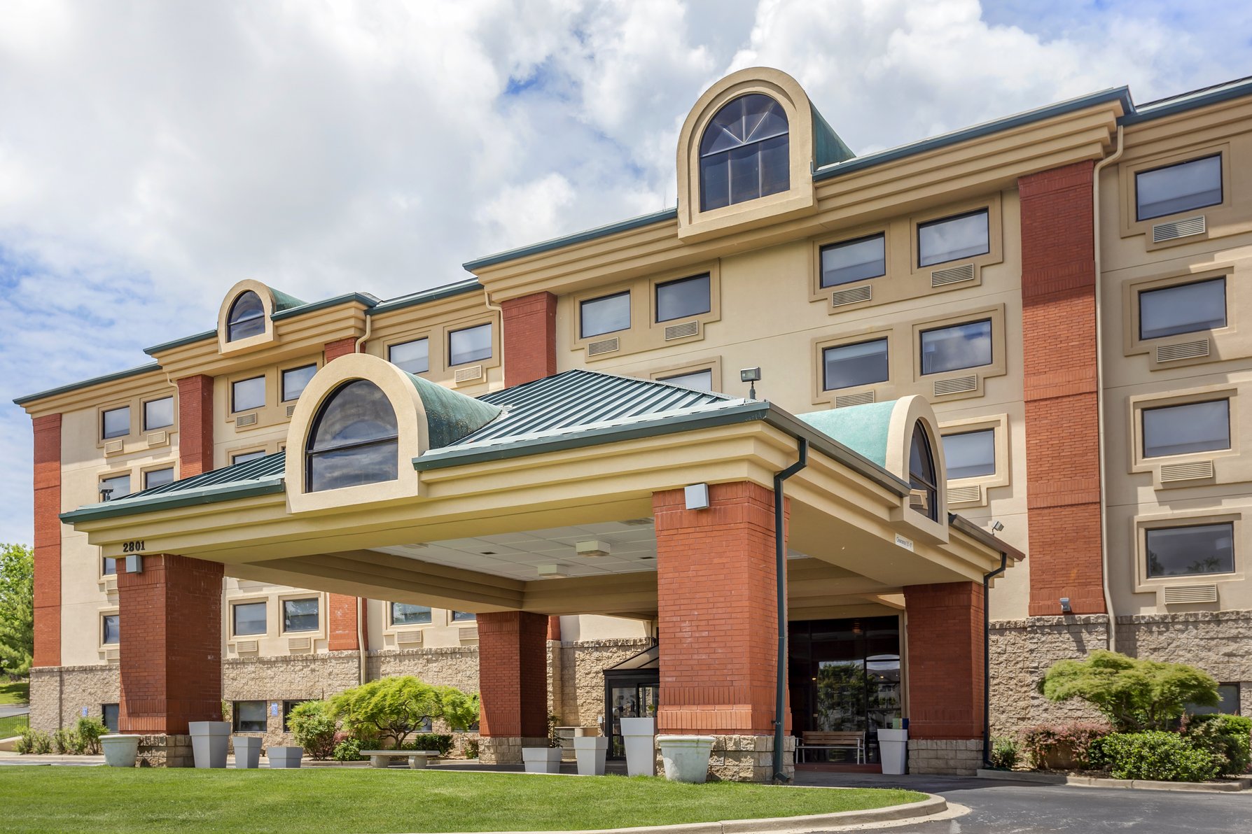 Welcome to Holiday Inn Express in Branson, Missouri!