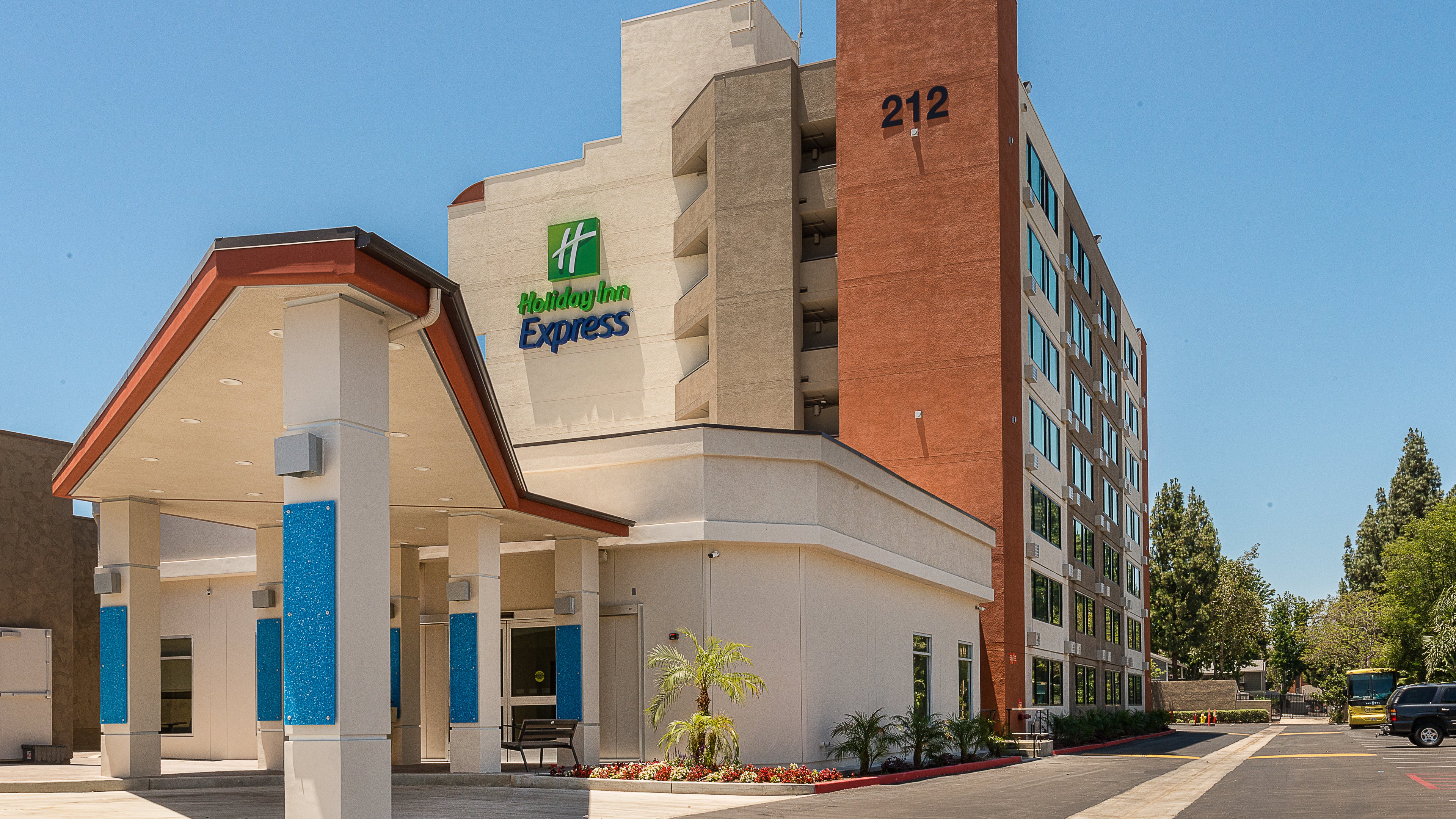 Holiday Inn Express Fullerton