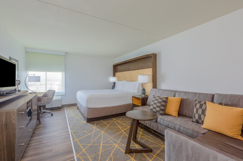 HOLIDAY INN SELECT LA MIRADA