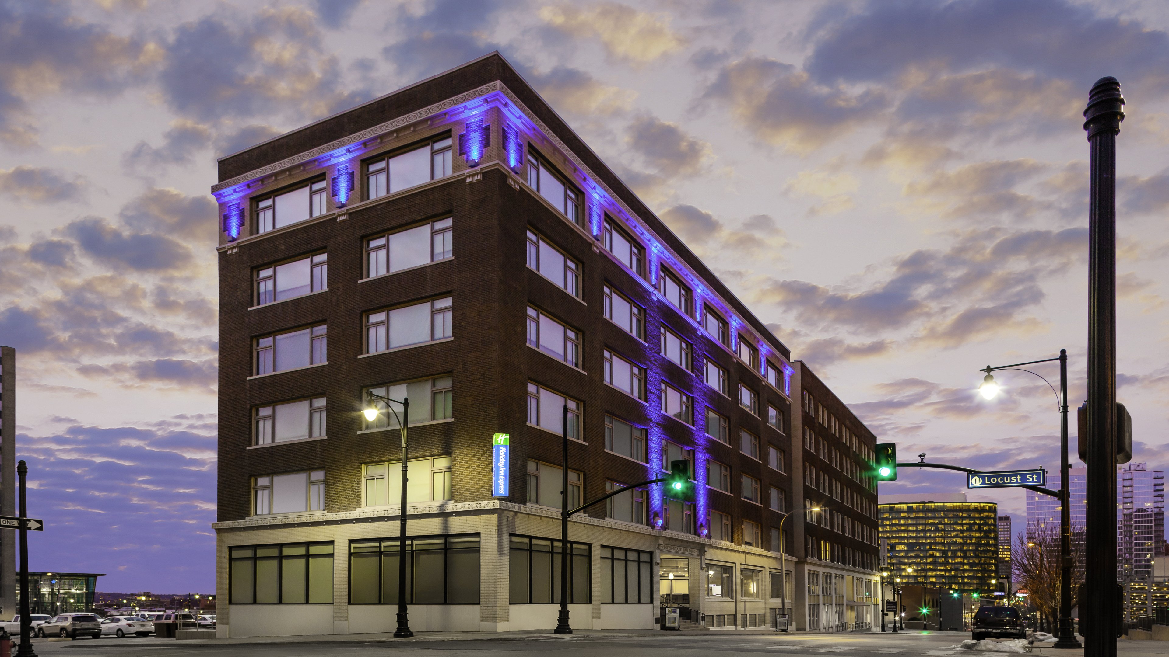 Holiday Inn Express Kansas City Downtown