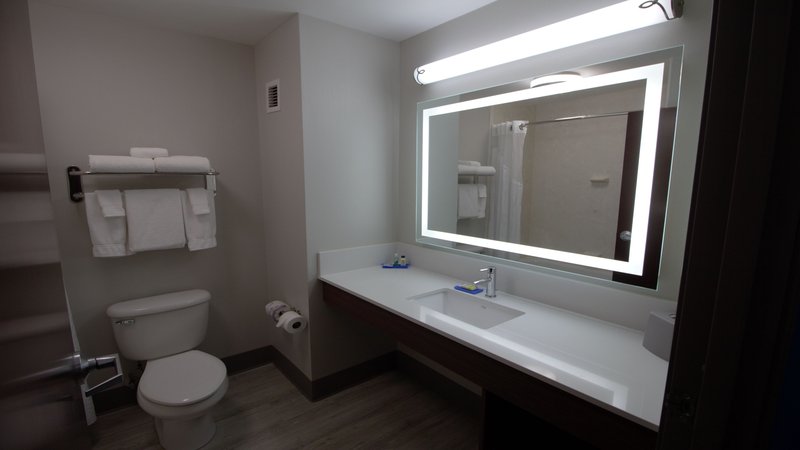 HOLIDAY INN EXP STES SOMERSET