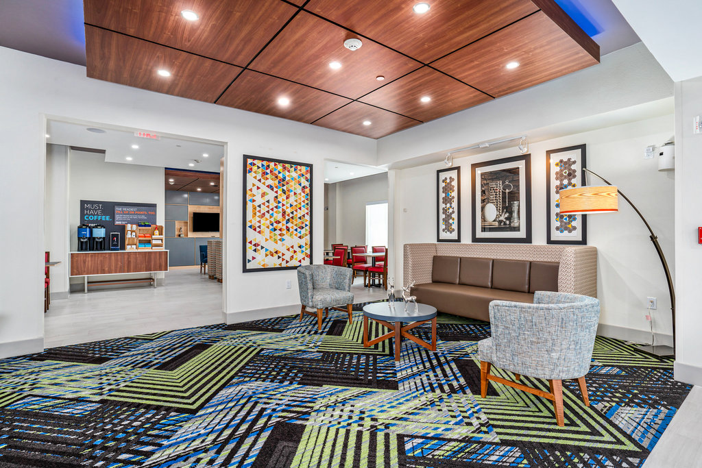 Holiday Inn Express & Suites VAN BUREN-FT SMITH AREA, Crawford