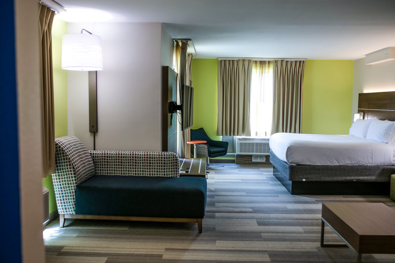 HOLIDAY INN EXP STES GERMANTWN