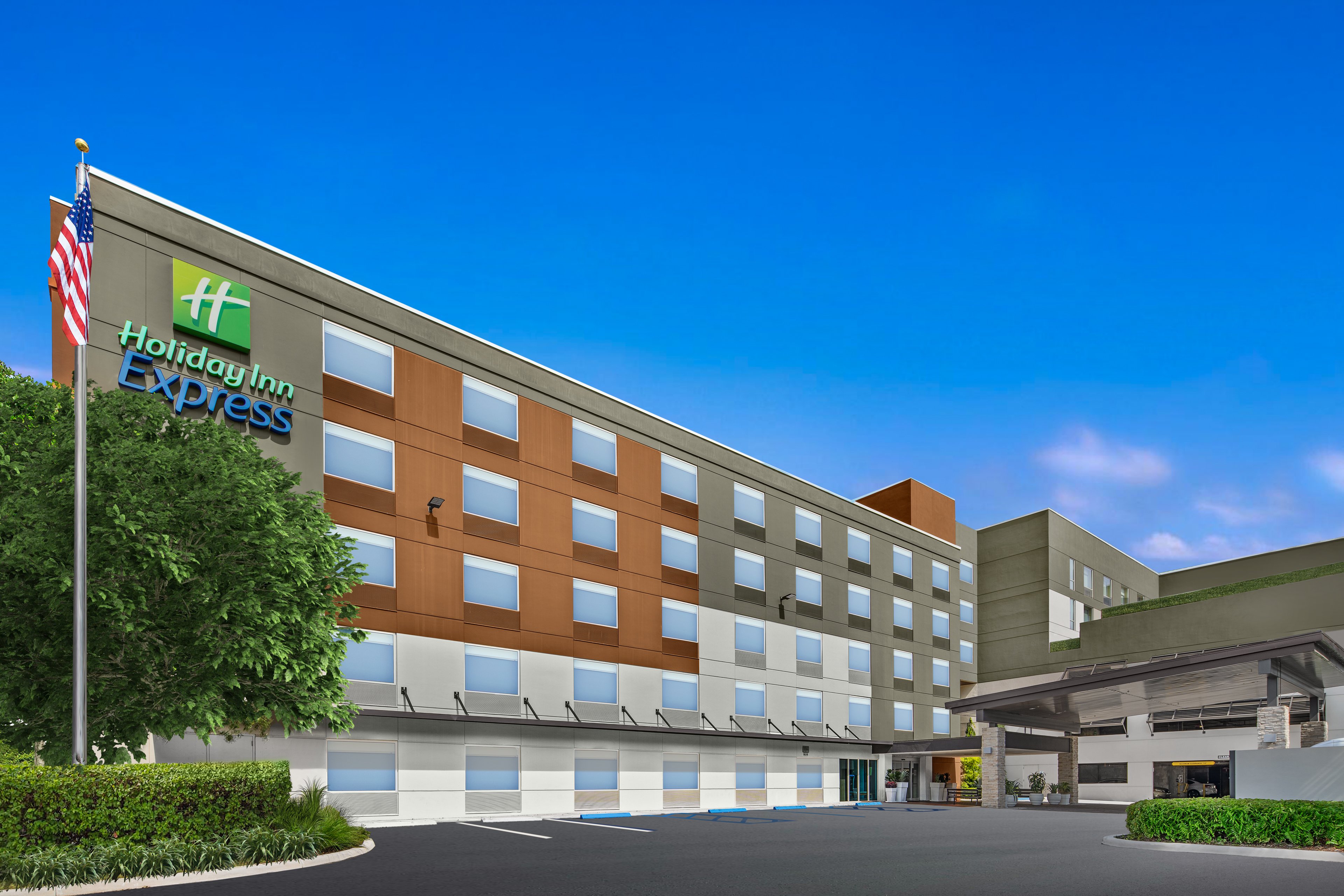 Holiday Inn Express Convention Center