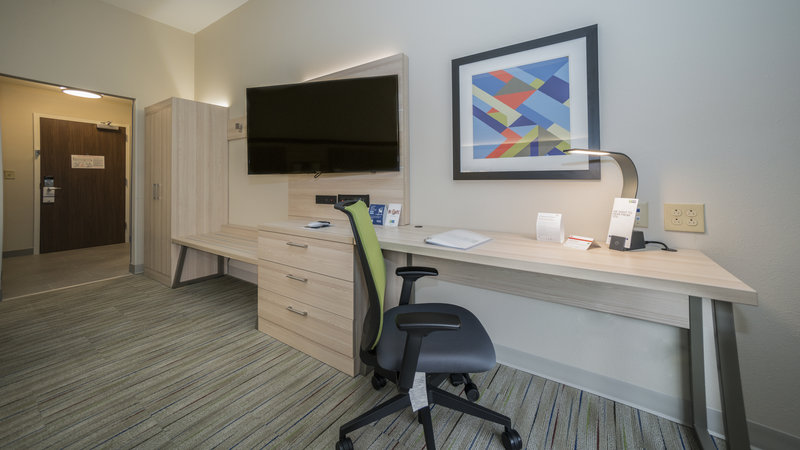 Holiday Inn Express and Suites Southaven Central – Memphis