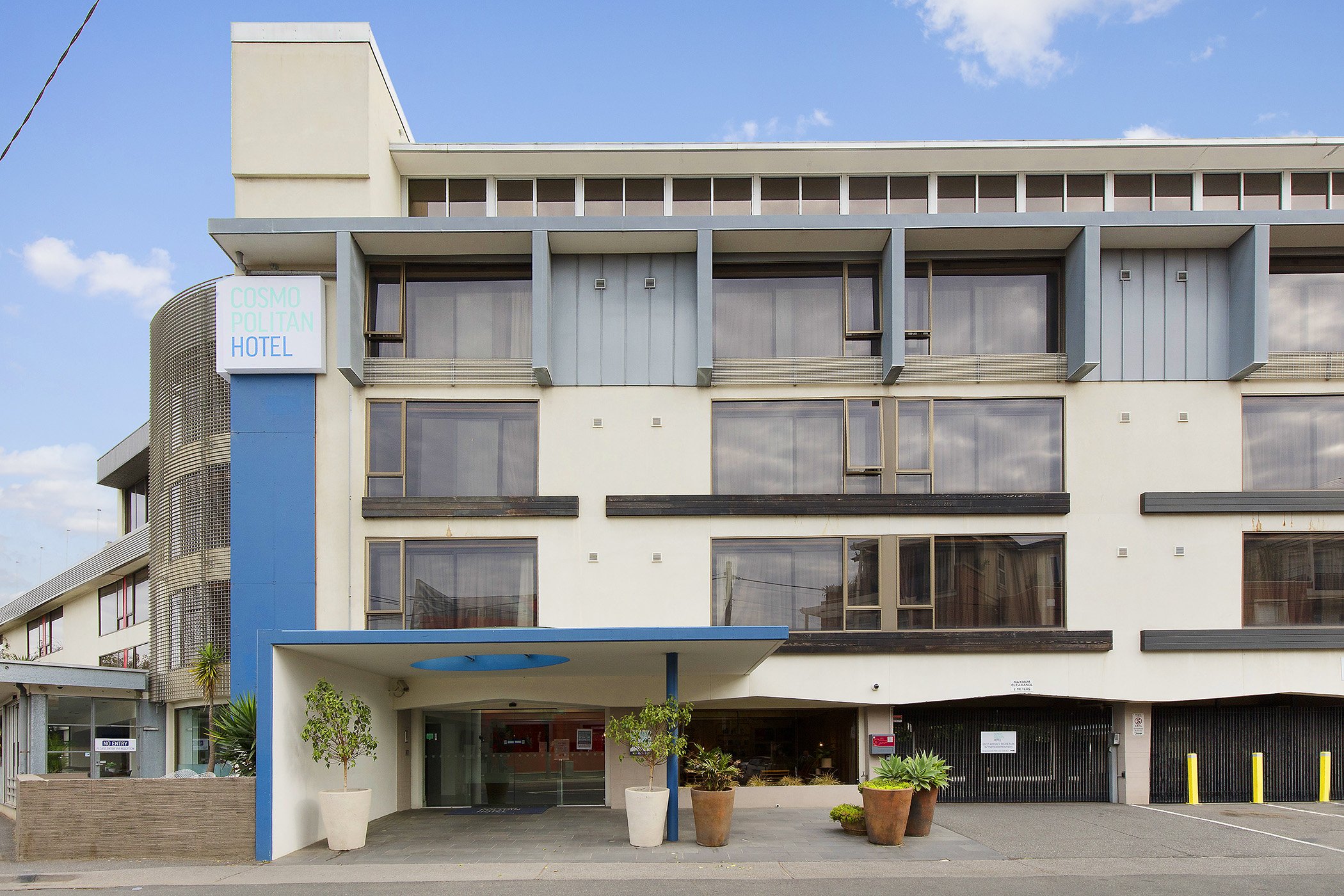 Cosmopolitan Hotel
