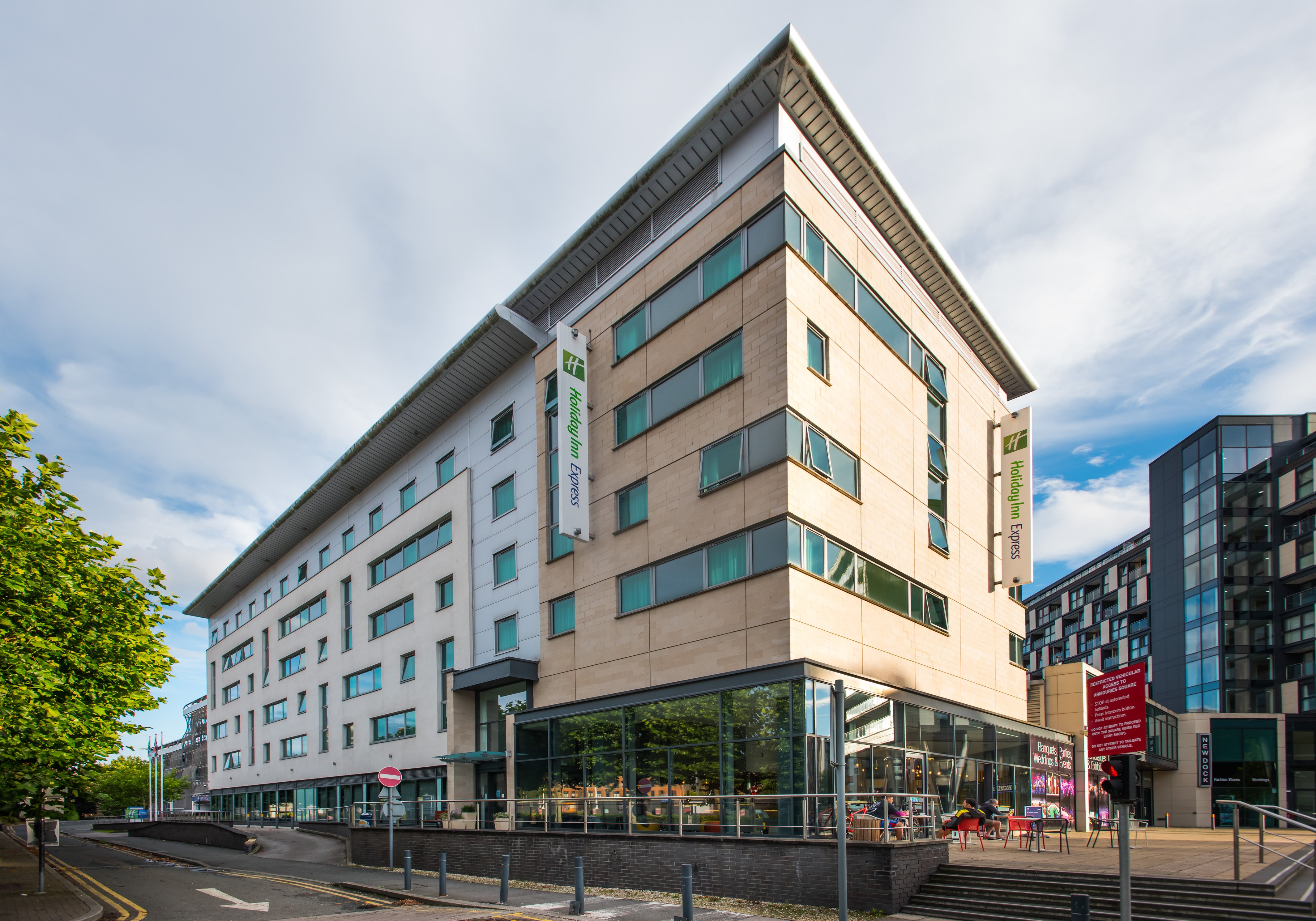 Holiday Inn Express Leeds-Armouries