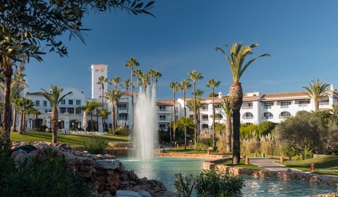 VVP Main building and lake