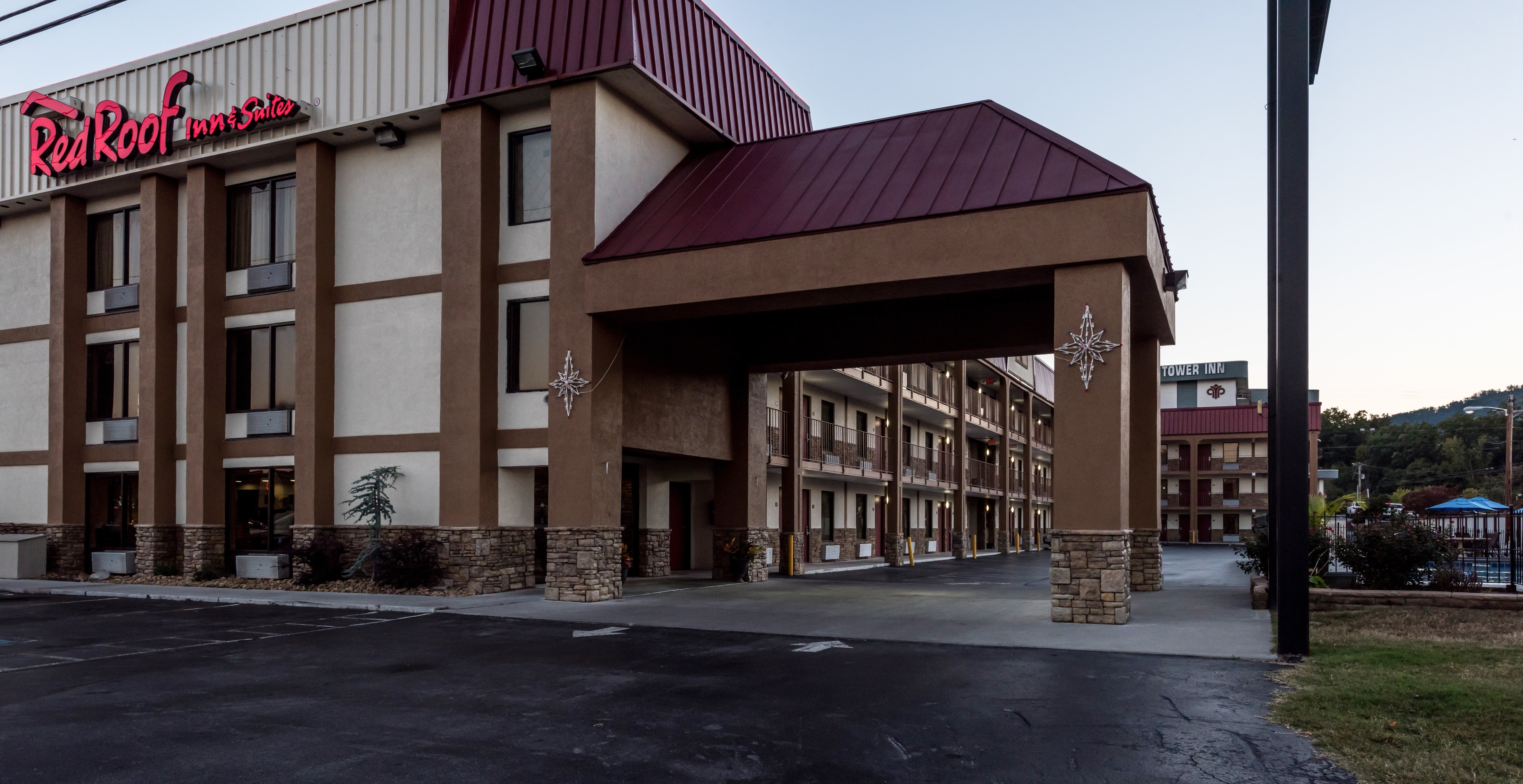 Red Roof Inn & Suites Pigeon Forge Pkwy