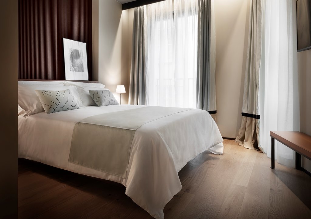 Guest photo