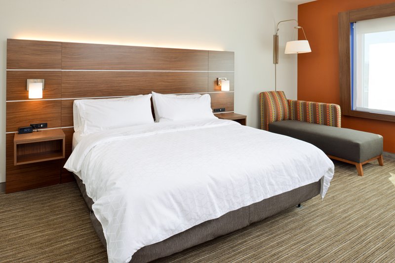 HOLIDAY INN EXPRESS ELKO