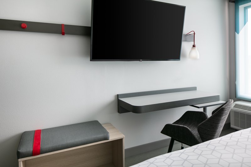 avid Hotels Roseville – Minneapolis North