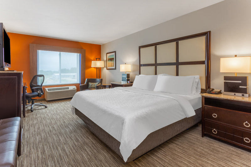 Holiday Inn Express Hotel & Suites ALBERT LEA – I-35