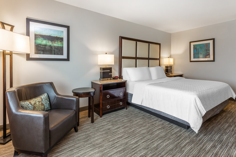 Holiday Inn Express Hotel & Suites ALBERT LEA – I-35