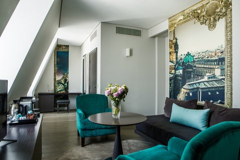 Sentez-vous comme chez vous dans notre Suite Duplex