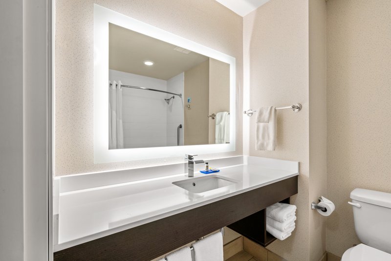 Holiday Inn Exp Stes Klamath