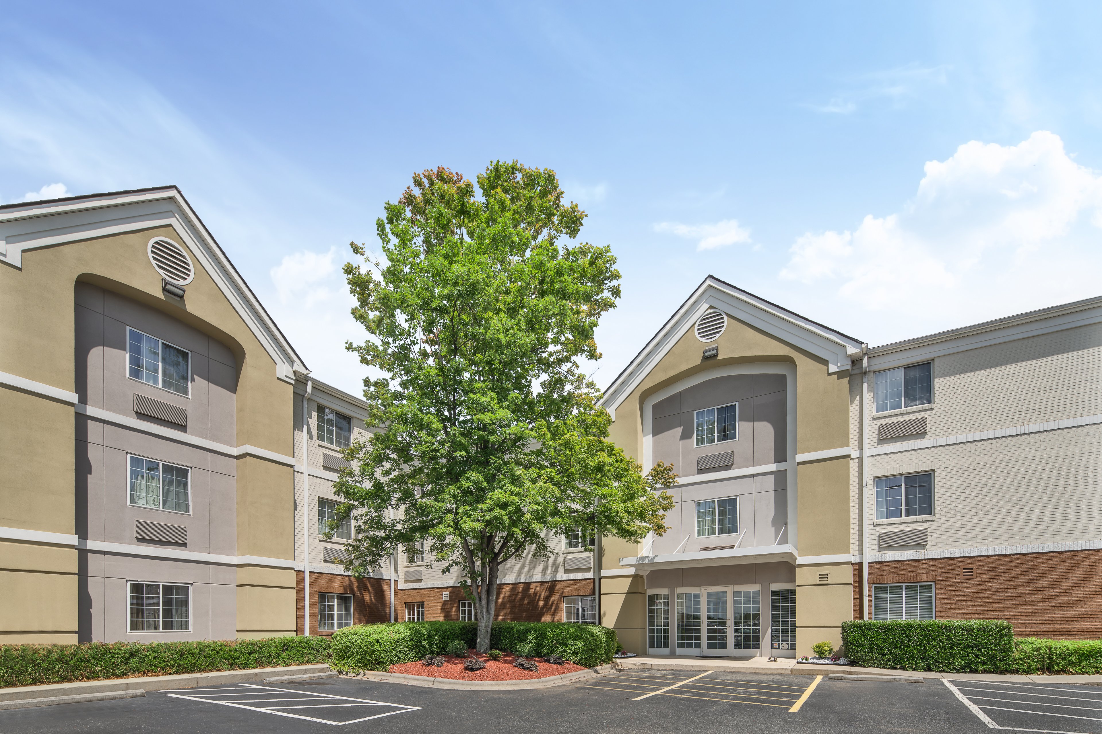 Candlewood Suites