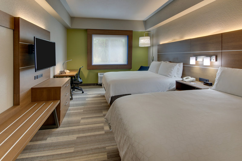 TWO DOUBLE BEDS NONSMOKING