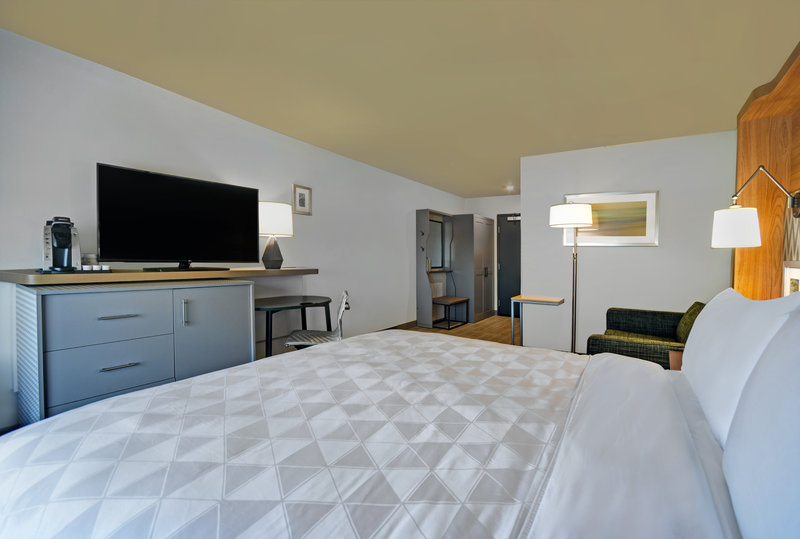 Holiday Inn Grand Rapids North – Walker