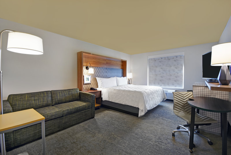 Holiday Inn Grand Rapids North – Walker