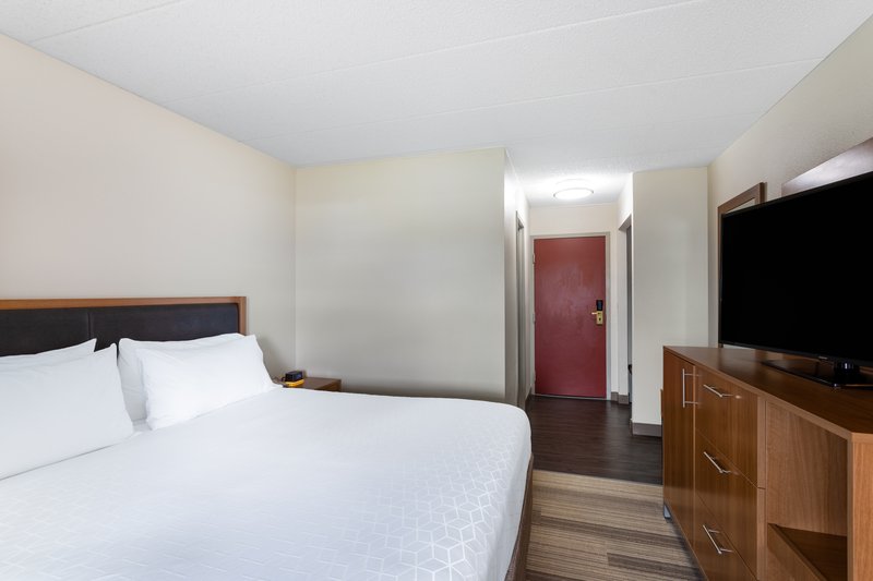 Holiday Inn Express Hotel & Suites KING OF PRUSSIA
