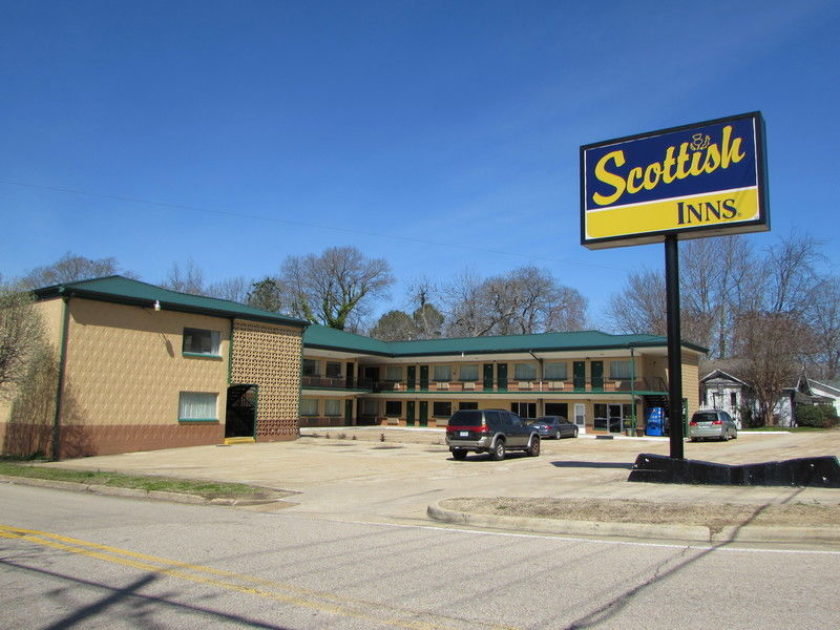 Scottish Inn