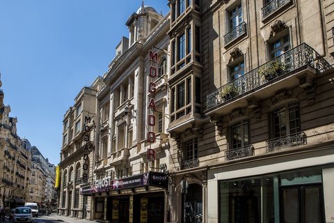 Le théatre Mogador est dans notre quartier