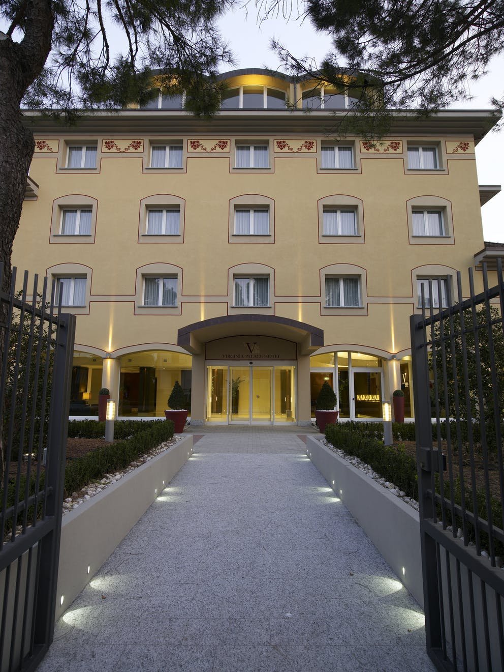 Virginia Palace Hotel