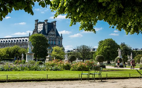 Notre hôtel est proche du musée du Louvre