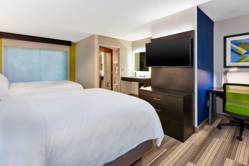 Holiday Inn Express and Suites Blacksburg – University Area